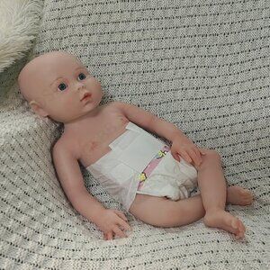 45cm Full Body Platinum Silicone Open Eyes Newborn Lifelike Reborn Baby GirlDoll